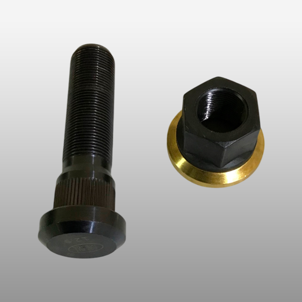 Шпилька колесная задняя с гайкой (с насечкой) L=90 D=25 M22 J7